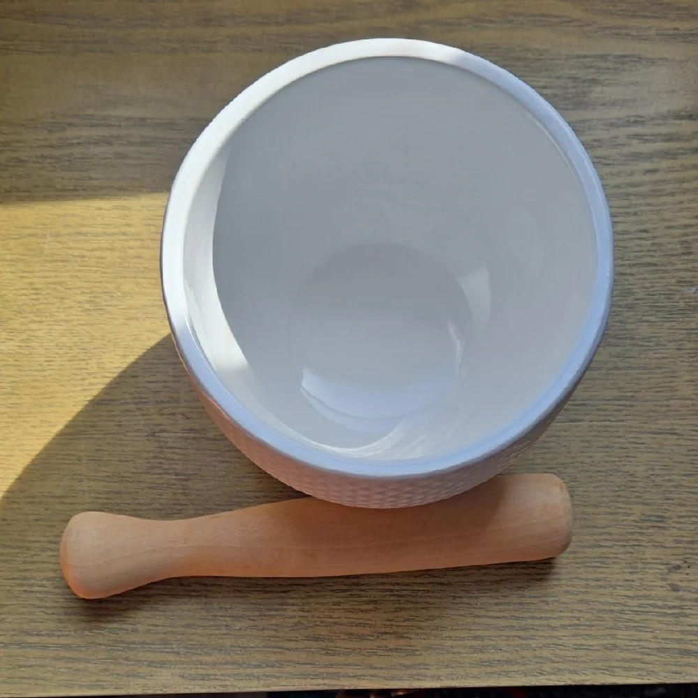 Textured White Mortar and Pestle Set - Picture 2 of 5
